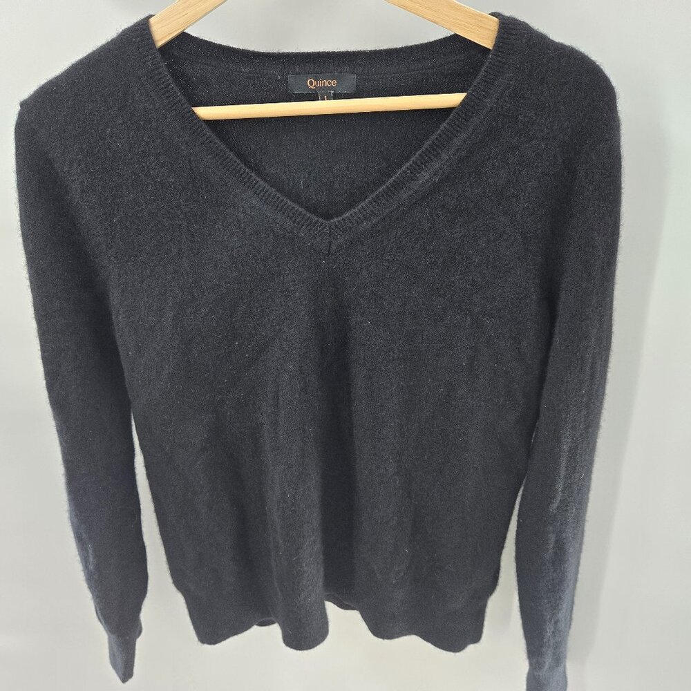 Quince Black 100% Mongolian Cashmere V-Neck Size Large